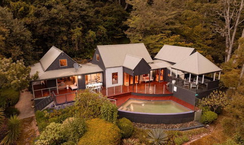 Sahali, Kangaroo Valley - Accommodation Coffs Harbour 0