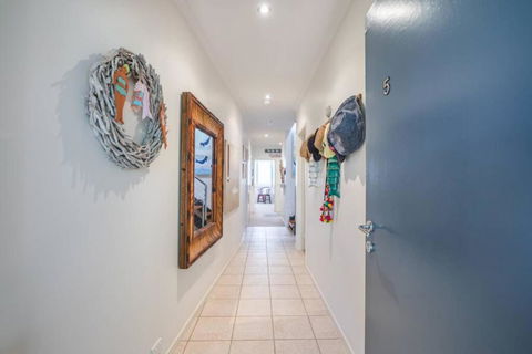 Saltwater 5 - Sleeps 8 - Close To Main Beach - Accommodation Coffs Harbour 3