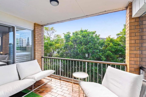 Salty Sea Breeze Apartment 500m To Waters Edge - Accommodation Coffs Harbour 3
