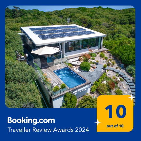 SALT Luxury Couples Villa - Accommodation Coffs Harbour 1