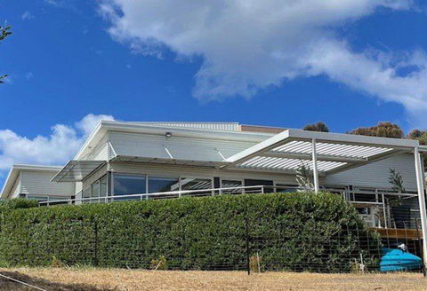 Sandbar Beach House - Accommodation Coffs Harbour 1