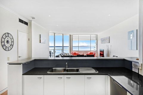 Sandcastle Apartments - Accommodation Coffs Harbour 2