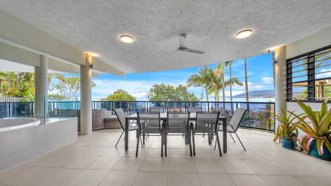 Sandcastle - Accommodation Coffs Harbour 1