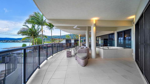Sandcastle - Accommodation Coffs Harbour 2