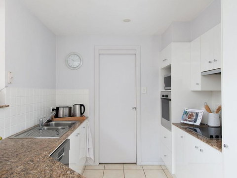 Sandcastle Shores - Accommodation Coffs Harbour 3