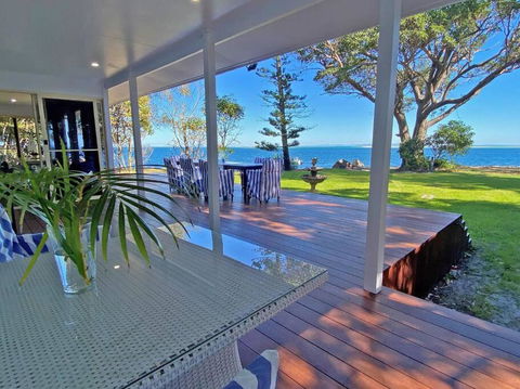 SANDY SHORES - Accommodation Coffs Harbour 1