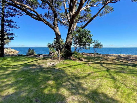 SANDY SHORES - Accommodation Coffs Harbour 3