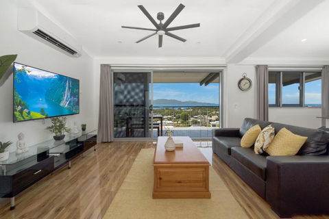 SEA-Renity On Castle Hill - Accommodation Coffs Harbour 2