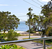 Beachside Haven - Your Perfect Oasis Home - Accommodation Coffs Harbour