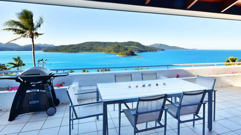 Bella Vista E9 - Ocean View Spacious 2 Bedroom With Golf Buggy - Accommodation Coffs Harbour 0