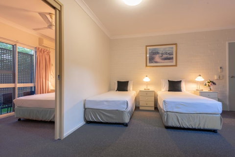 Benson Court Motel - Accommodation Coffs Harbour 2