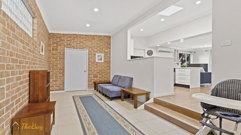 Blue Fish - 41 Boulder Bay Road - Accommodation Coffs Harbour 3