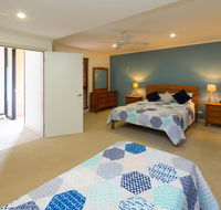 Blue Water Retreat - Downstairs - Accommodation Coffs Harbour
