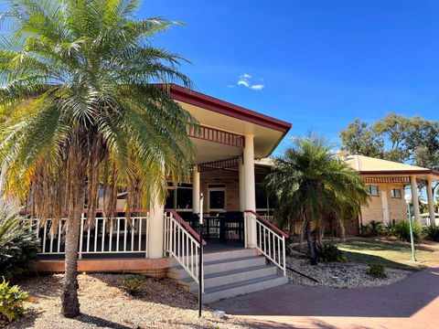 Western Heritage Motor Inn - Accommodation Coffs Harbour 0
