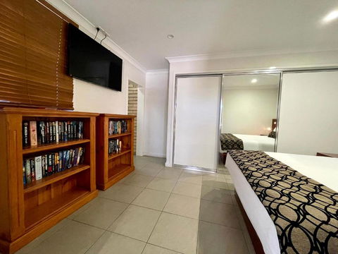 Western Heritage Motor Inn - Accommodation Coffs Harbour 3