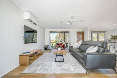 Yering Park Cottage - Accommodation Coffs Harbour 2