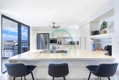 ZEN AT ARKABA 3BR Luxury Waterfront Apt Pool + BBQ - Accommodation Coffs Harbour 2