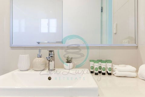 ZEN At ARRAY: 2BR Retreat In CBD - Accommodation Coffs Harbour 3