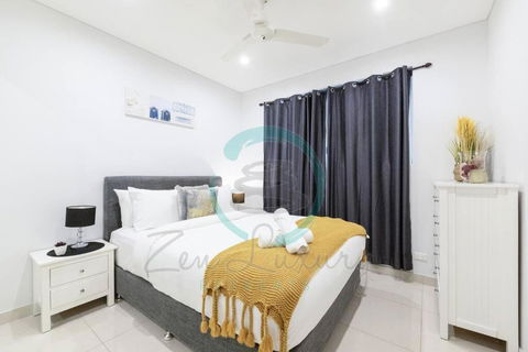 ZEN Central Bliss 2BR Holiday Retreat In The CBD - Accommodation Coffs Harbour 2