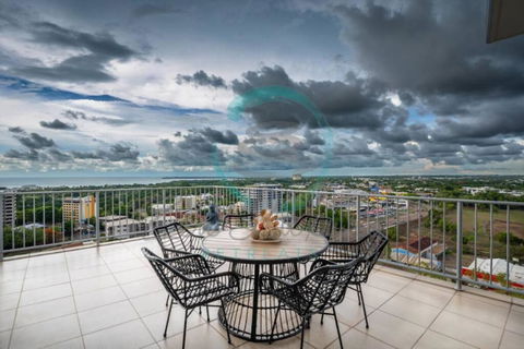 ZEN Pinnacle Penthouse (2) 3-BR Panoramic Retreat - Accommodation Coffs Harbour 0