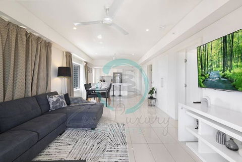 ZEN SUNSHINE - COZY 2-BR/2-BA OCEAN VIEW RETREAT - Accommodation Coffs Harbour 2