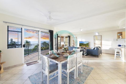 ZEN FORESHORE: 3-BR Nightcliff Foreshore-Front Apt - Accommodation Coffs Harbour 0