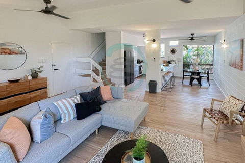 ZEN Nightcliff Foreshore 2-BR Cozy & Quiet Getaway - Accommodation Coffs Harbour 0