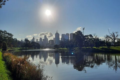 Guided Walking Tour Of Melbourne Yarra River - Accommodation Coffs Harbour 1