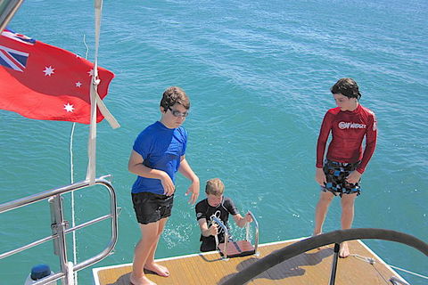 Sailing Curlew Escape On Moreton Bay - Accommodation Coffs Harbour 2
