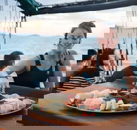 Fly  Sail Package With Providence