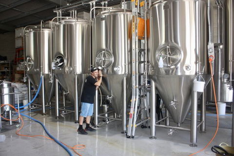 Hipster Sipster Brewery And Distillery Tour - Accommodation Coffs Harbour 1