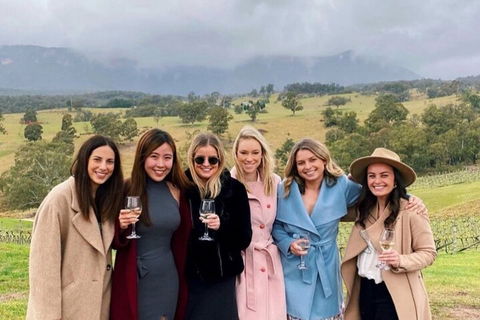 Taste Of The Blue Mountains - Lunch & Wine Tasting, Beer, Cider & Gin Tasting - Accommodation Coffs Harbour 5